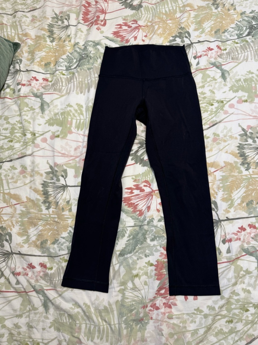 Lululemon Wunder Train High Rise Tight - Picture 3 of 8